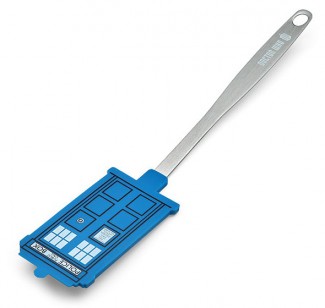 Top 10 TARDIS Kitchen Gadgets And Accessories 1 325x308 