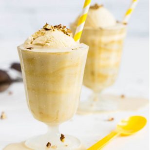 Ten Different Ways to Enjoy a Banana Milkshake and All the Recipes ...